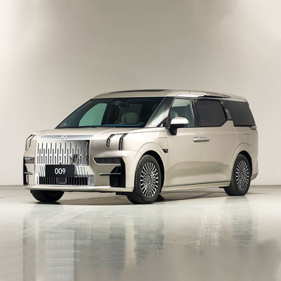 MPV カービースtructure 2022 ZEEKR 009 125kW 最大パワーと豪華なデザインの電気自動車