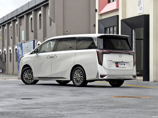 トランプ ガッチ M8 マスターシリーズ ガソリンカーとLED昼間照明