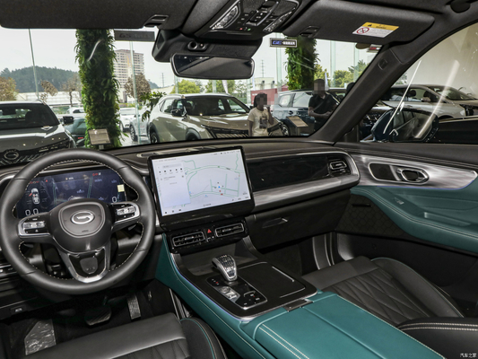 2023年 ギャック・トランプチ Gs8 7座 8ギア SUV ガソリン車 中古車