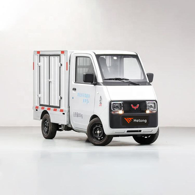 緑とピンクのウーリングE10EV エクスプレス 電気自動車の配送用専用車