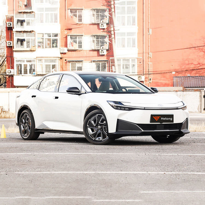 2023 TOYOTA BZ3 高配置電気自動車 最大出力100kW 5席