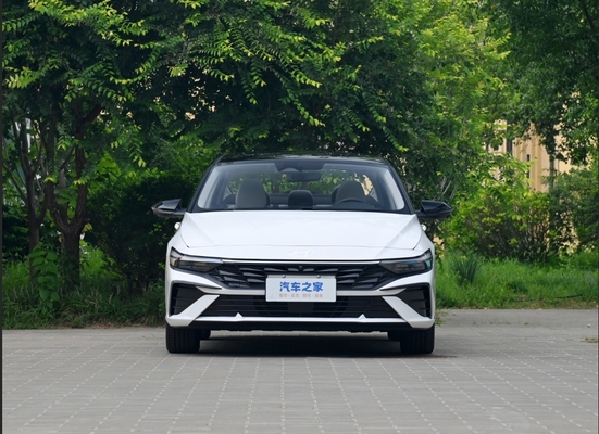 2022年 ハンダイ エラントラ SUV 車用エアバッグ 4 ガソリンデザイン 北京・ハンダイ オート