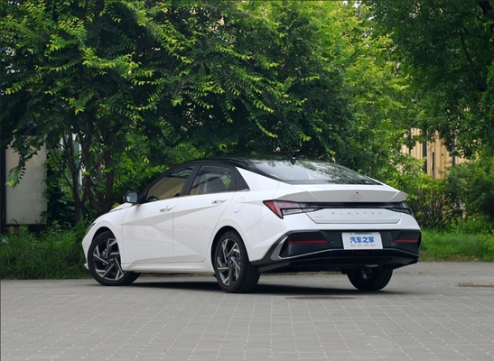 2022年 ハンダイ エラントラ SUV 車用エアバッグ 4 ガソリンデザイン 北京・ハンダイ オート