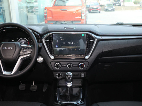 2023 Isuzu D-MAX V-CROSS 1.9T オートマティック 4WD ディーゼル タッチスクリーン 後部カメラ RZ4E トラック