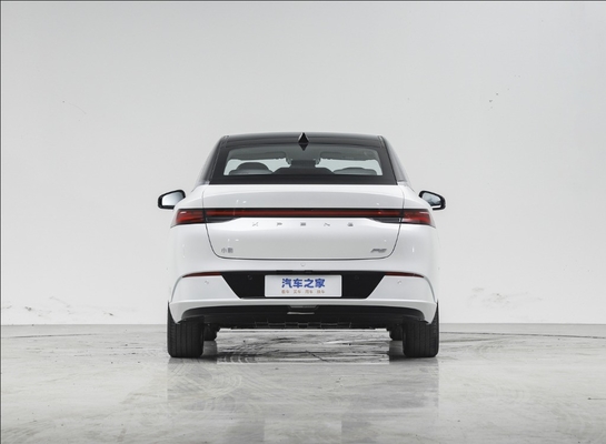 自動車XPENG P5 2021 460g 高速と純粋な電気技術を持つエネルギー車両