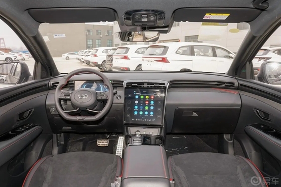 低走行距離 2023 ハンダイ トゥーソン L 1.5t 自動エアコン付き 2輪駆動