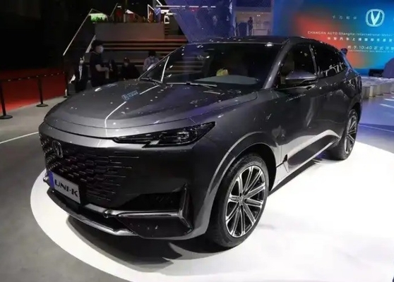 2023 チャンガンユニ-K 5 ドア 5 シート SUV 2.0T 233馬力 手動コピロットの座席調整