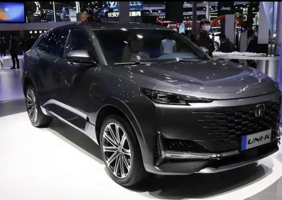 2023 チャンガンユニ-K 5 ドア 5 シート SUV 2.0T 233馬力 手動コピロットの座席調整