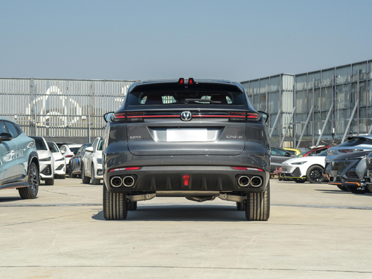 130km NEDCマイルージュ チャンガン・ユニ-K 汽油SUV 2024モデル 1845kg 制限重量 2.0T エンジン