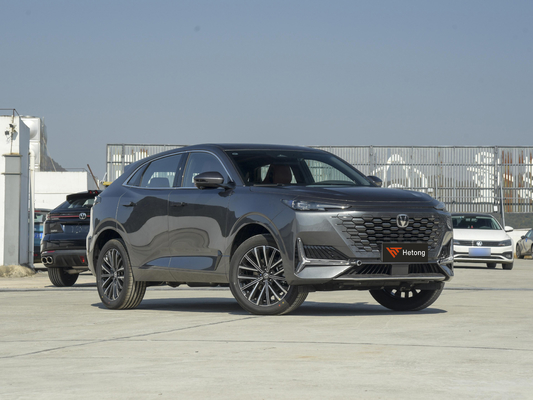 130km NEDCマイルージュ チャンガン・ユニ-K 汽油SUV 2024モデル 1845kg 制限重量 2.0T エンジン