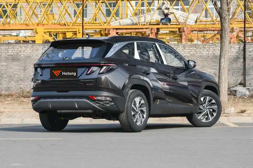 北京ハインダイ ツーソン 5ドア 5人乗り ガソリンカー 4WD SUV ルックス型 コンパクトモデル SUV