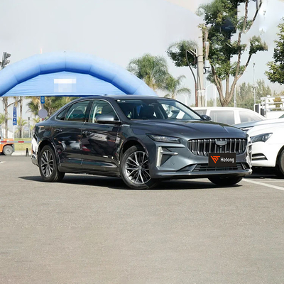 2024 ジーリー・シングルー L エナジーカー 5人座セダン 1.5TD  benzin  benzin SUV 赤/青
