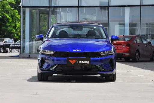 KIA K5 380GT ライン フラグシップ 2.0t 排気量 ガソリン 5席セダン パノラマ式太陽屋根