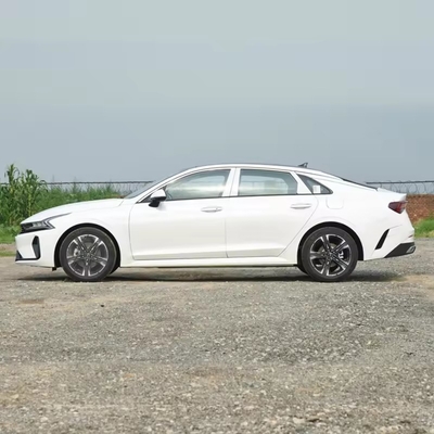 KIA K5 380GT ライン フラグシップ 2.0t 排気量 ガソリン 5席 セダン セダン