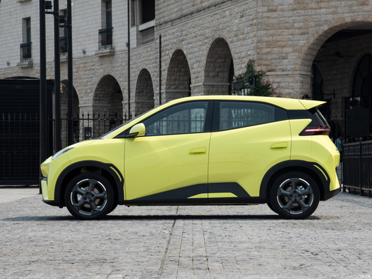 コンパクト パワフル 2023 BYDシーガイ 305km リチウム鉄リン酸電池付き 小型車