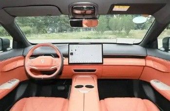 チェンガン 深青 シェンラン S7 自動車 エボ 車 エネルギー 車両 1725kg 左方向