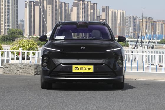 電気自動車の5人乗りのSUVを製造しました 900km走行距離と 80%の急速充電能力