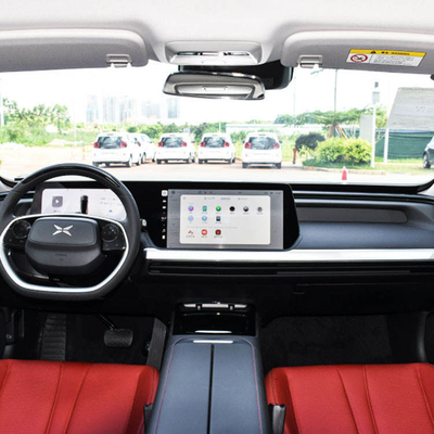 2022年 Xpeng P7 586G 電動車 4輪5座 高速 赤/白 中国車