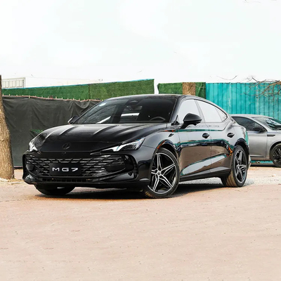 MG 7 車 2.0T MGとモリス ガレージ 2023年 前ドラム 後ドラムブレーキシステム
