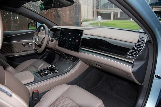 s 2023 高速電気SUV 4ドアボディ構造と最大出力 228-517