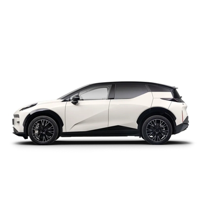 4WD電動SUV 2023 ニュージーランド製 ジーリーゼーク X 純電動 高級車 大人向け