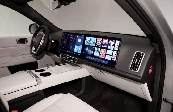 リONE L9 電動SUV 三重リチウム電池と左手方向車