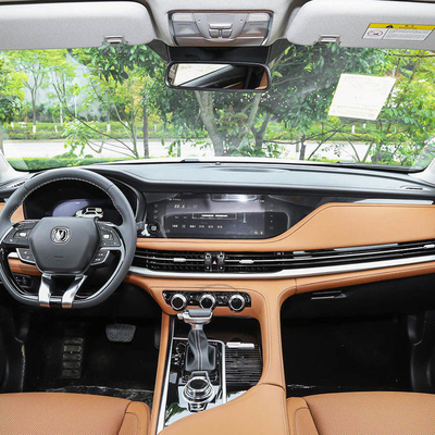 2021年 2022年 2020年 チャンガン CS95 2.0T 4WD 自動車 リアカメラと高トルク