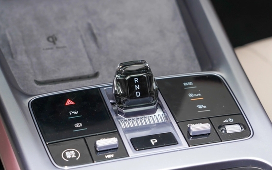 左方向 BYD SEAL 2023 4980*1890*1495mm - 急速充電の電気自動車