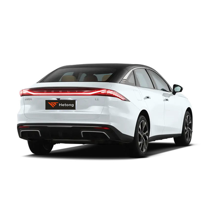 2023 ジーリー ギャラクシー L6 ハイブリッド 235kW パワー 1370km 全範囲 60km 電動モード