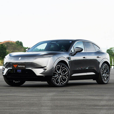 高速AVATR 11 電動SUV 80% 急速充電 555km 純電動走行距離
