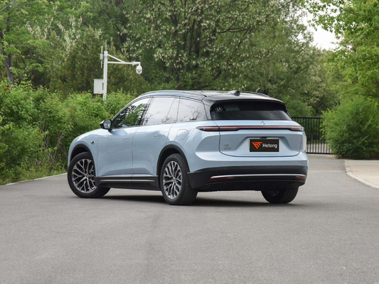 2024 NIO ES6 4WD 純電気SUV 625kmの走行距離と先進的なインテリア技術