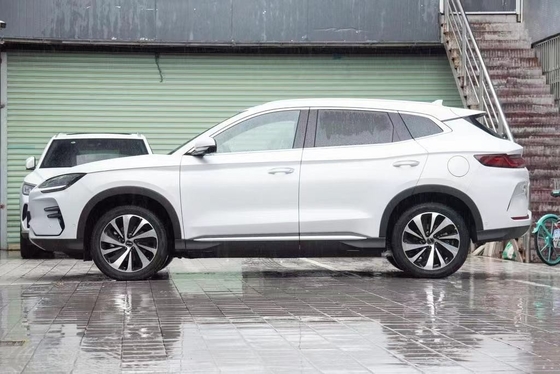 2023 BYDソングプラス EV 旗艦電動車 カーブ重量 1950 605km 耐久性