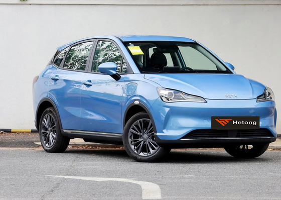 2022年 Neta V 300 Lite 4ホイール電気自動車 5席最大動力 120kW
