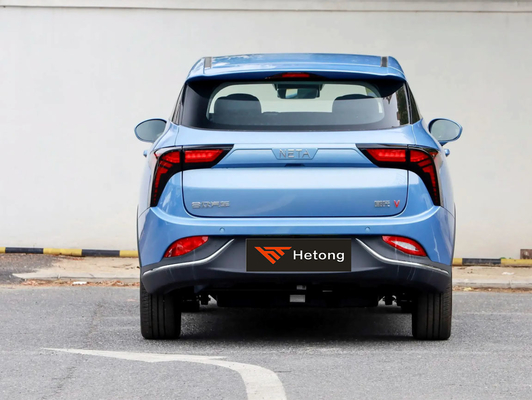 2022年 Neta V 300 Lite 4ホイール電気自動車 5席最大動力 120kW