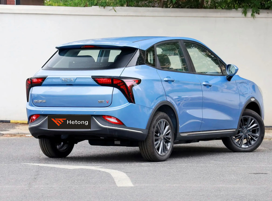 2022年 Neta V 300 Lite 4ホイール電気自動車 5席最大動力 120kW