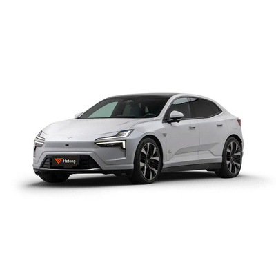 2024 ポレスター 4 プロプラス 双エンジンの電動車 612km クルージングランス 左方向