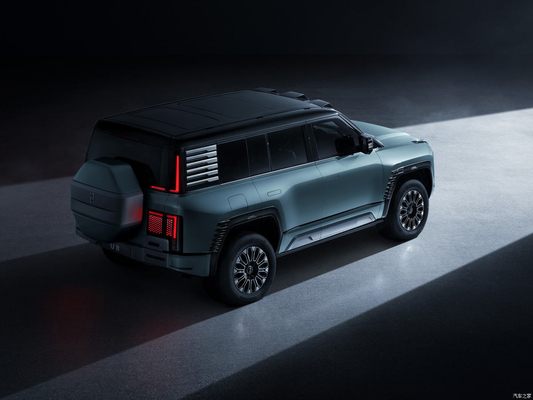保証金 2024 BYD Yangwang U8 Extended-Range Electric Vehicle 赤/青またはその他